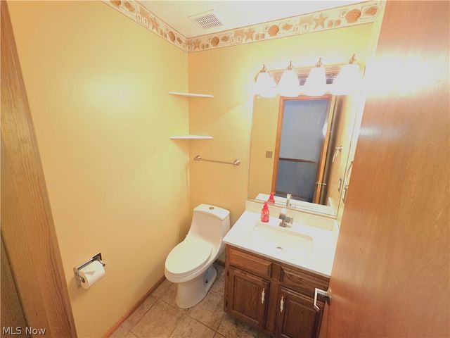 10522 Belleau Drive, Twinsburg, OH 44087