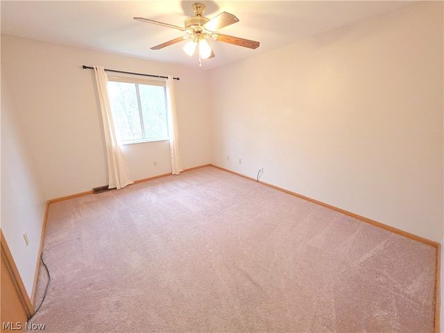 10522 Belleau Drive, Twinsburg, OH 44087