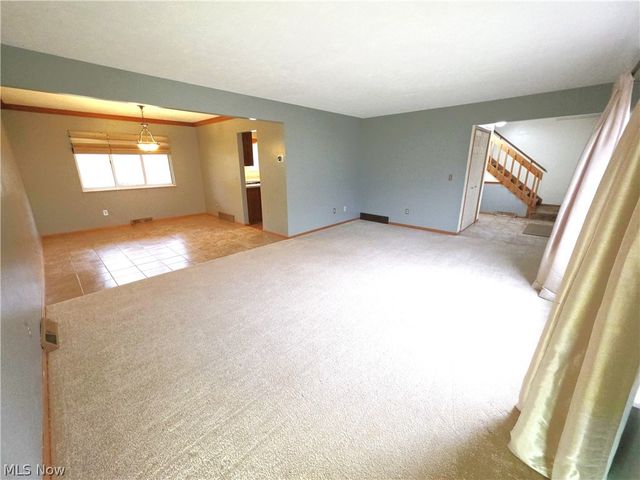 10522 Belleau Drive, Twinsburg, OH 44087