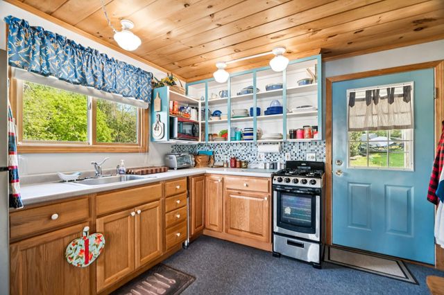 106 Potash Bay Road, Addison, VT 05491