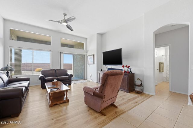 22224 N SUNSET Drive, Maricopa, AZ 85139