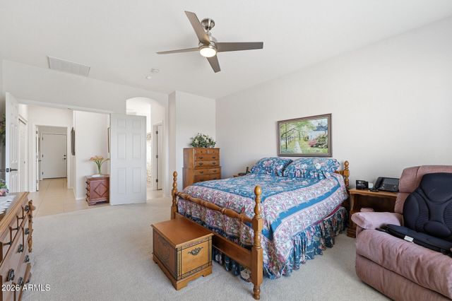 22224 N SUNSET Drive, Maricopa, AZ 85139