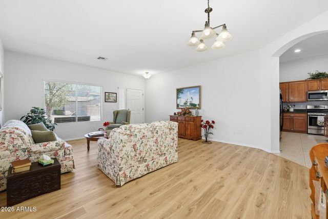 22224 N SUNSET Drive, Maricopa, AZ 85139