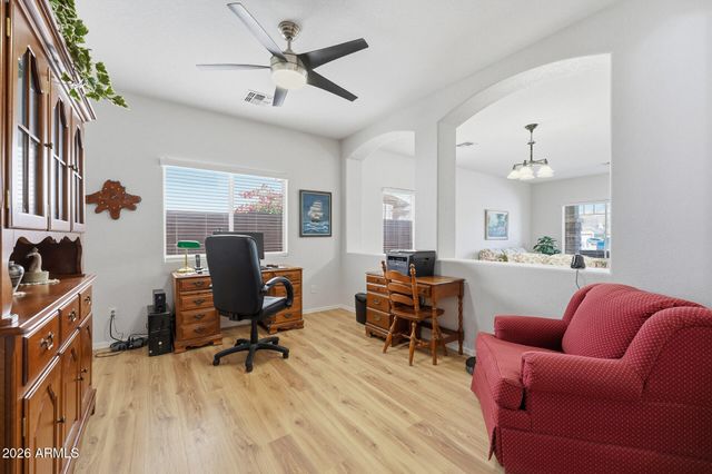 22224 N SUNSET Drive, Maricopa, AZ 85139