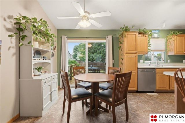 7972 Bartlett Street, Omaha, NE 68122