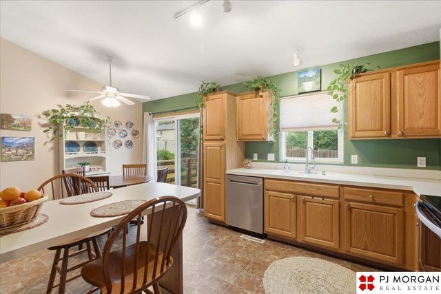 7972 Bartlett Street, Omaha, NE 68122