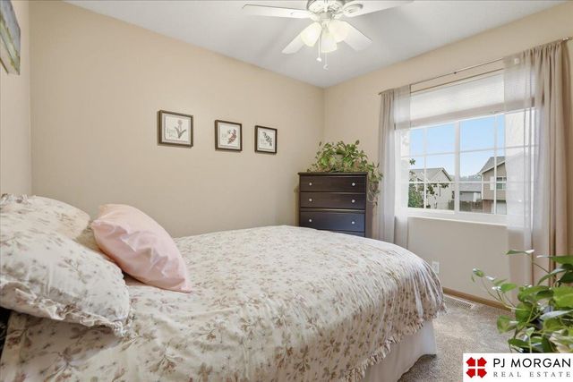 7972 Bartlett Street, Omaha, NE 68122