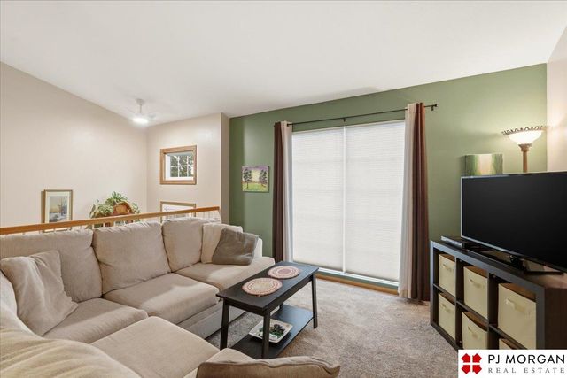 7972 Bartlett Street, Omaha, NE 68122