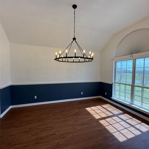 543 Islet Drive, Runaway Bay, TX 76426