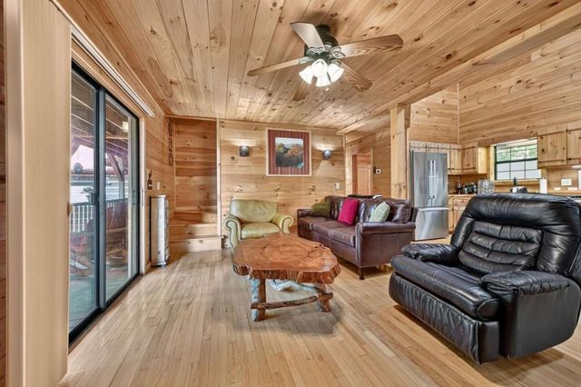 214 Ethan Wilson Way, Morganton, GA 30560