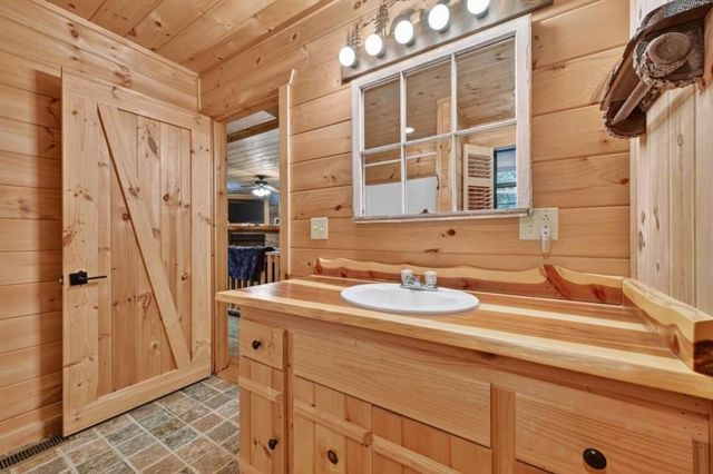 214 Ethan Wilson Way, Morganton, GA 30560