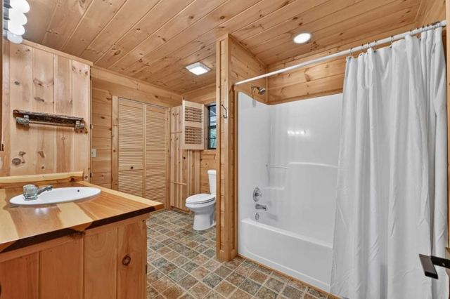 214 Ethan Wilson Way, Morganton, GA 30560