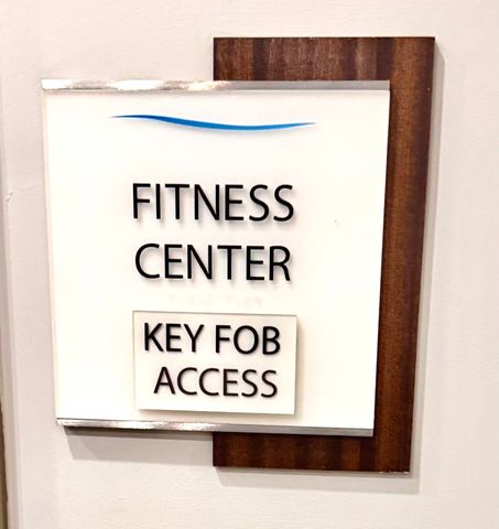 655 S Riverside Dr Apt 1208, Memphis, TN 38103