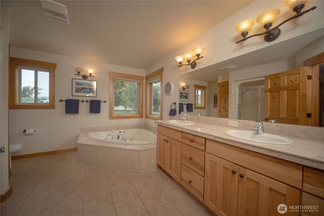 360 Double Creek Lane, Ellensburg, WA 98926