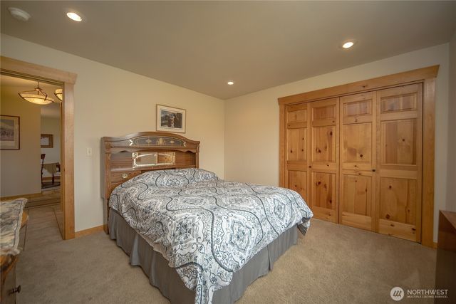 360 Double Creek Lane, Ellensburg, WA 98926