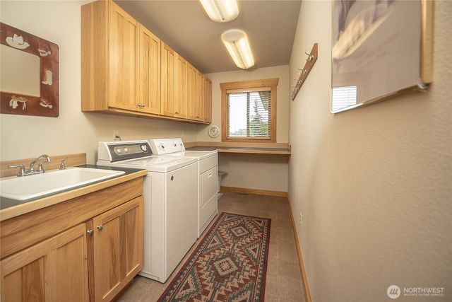 360 Double Creek Lane, Ellensburg, WA 98926