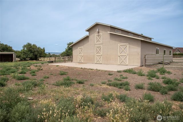 360 Double Creek Lane, Ellensburg, WA 98926