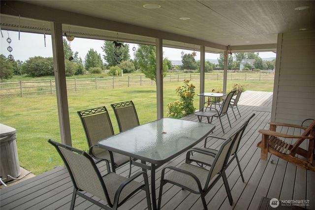 360 Double Creek Lane, Ellensburg, WA 98926