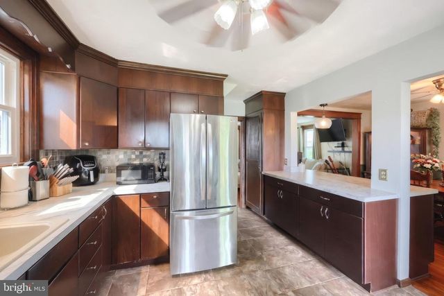 108 FAIR AVE, Hanover, PA 17331