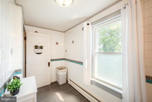108 FAIR AVE, Hanover, PA 17331