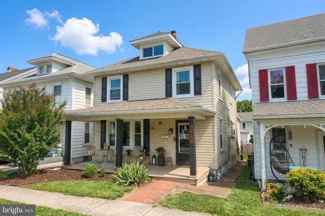 108 FAIR AVE, Hanover, PA 17331