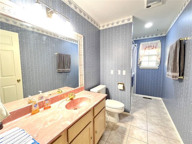 40 Portsmouth Drive, Bella Vista, AR 72714
