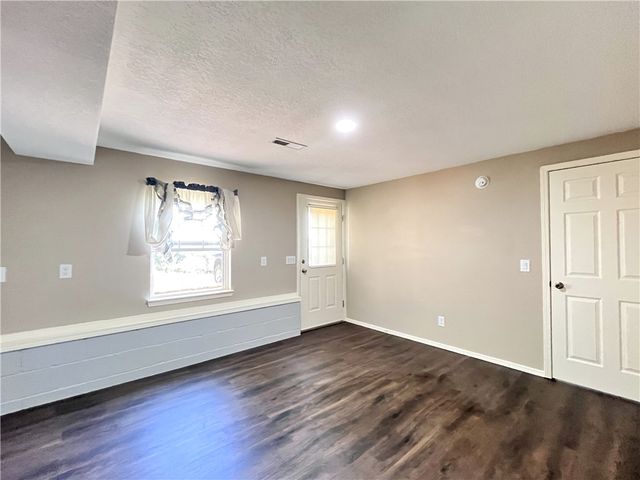 40 Portsmouth Drive, Bella Vista, AR 72714