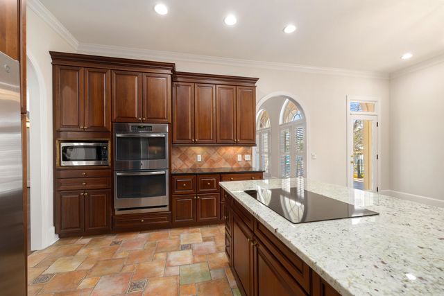 108 Plantation Drive, Manning, SC 29102