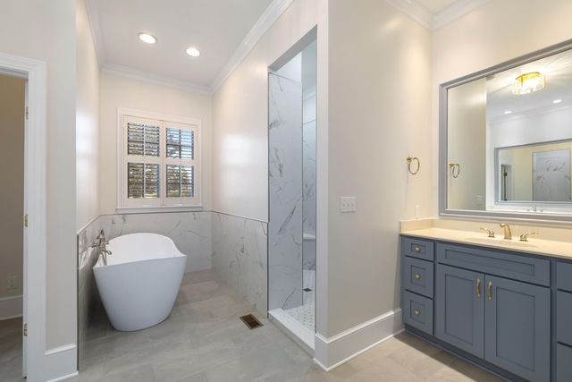 108 Plantation Drive, Manning, SC 29102