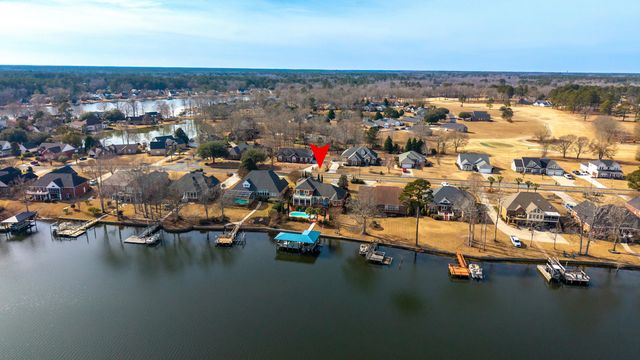 108 Plantation Drive, Manning, SC 29102