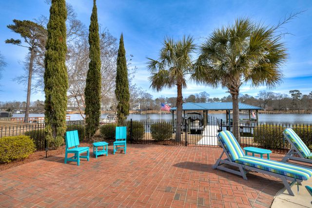 108 Plantation Drive, Manning, SC 29102