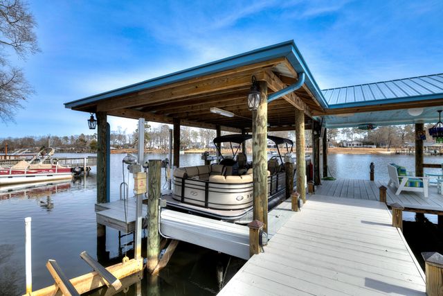 108 Plantation Drive, Manning, SC 29102