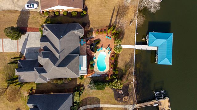 108 Plantation Drive, Manning, SC 29102