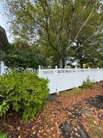 146 Hampshire Rd, Methuen, MA 01844