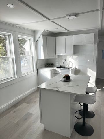 146 Hampshire Rd, Methuen, MA 01844