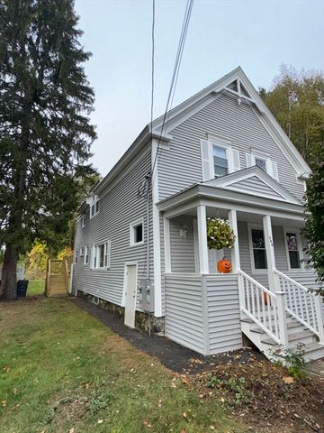 146 Hampshire Rd, Methuen, MA 01844