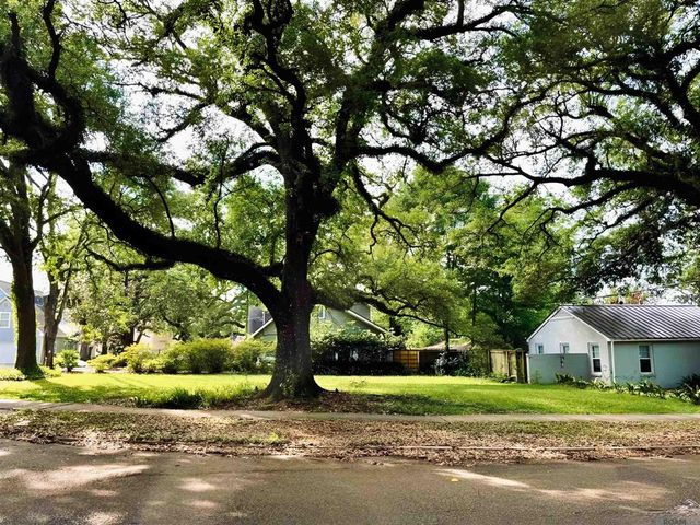 122 Lsu Ave, Baton Rouge, LA 70808