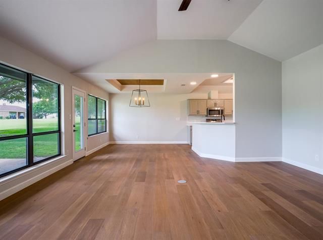416 Spyglass ST, Meadowlakes, TX 78654