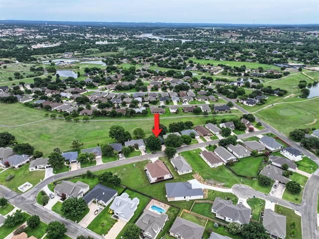 416 Spyglass ST, Meadowlakes, TX 78654