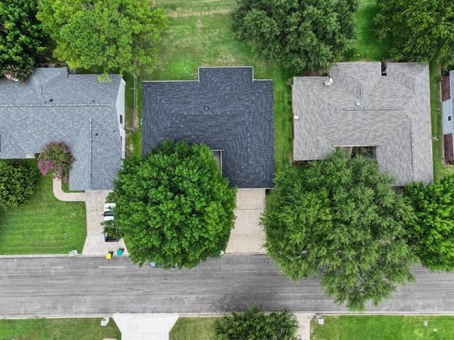 416 Spyglass ST, Meadowlakes, TX 78654