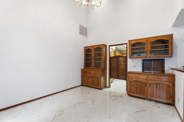 7442 N Tahan Avenue, Fresno, CA 93711