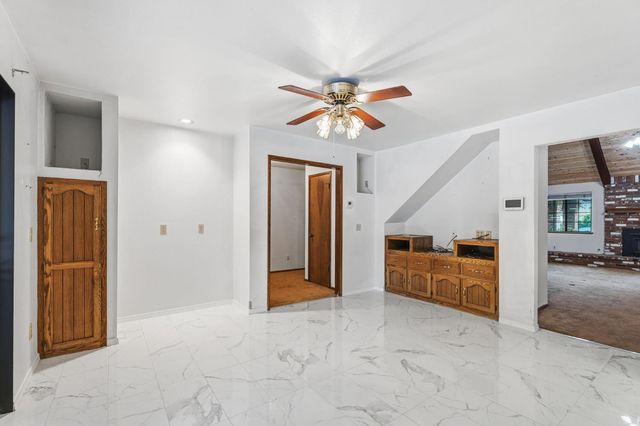 7442 N Tahan Avenue, Fresno, CA 93711