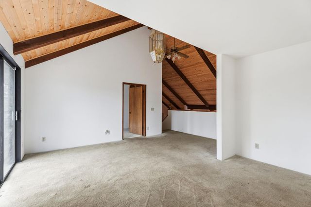 7442 N Tahan Avenue, Fresno, CA 93711