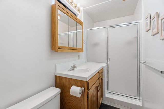 7442 N Tahan Avenue, Fresno, CA 93711