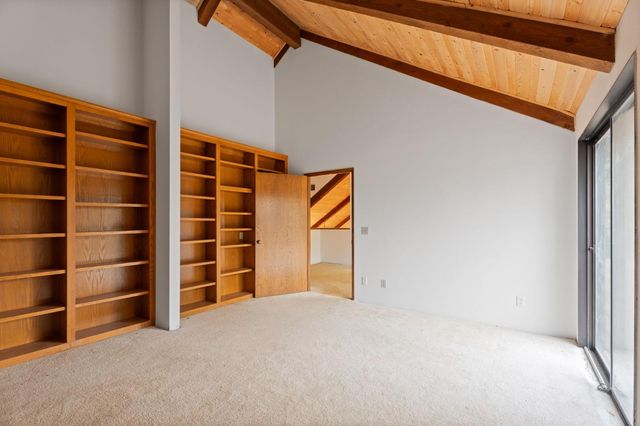 7442 N Tahan Avenue, Fresno, CA 93711