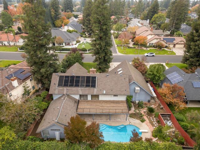 7442 N Tahan Avenue, Fresno, CA 93711