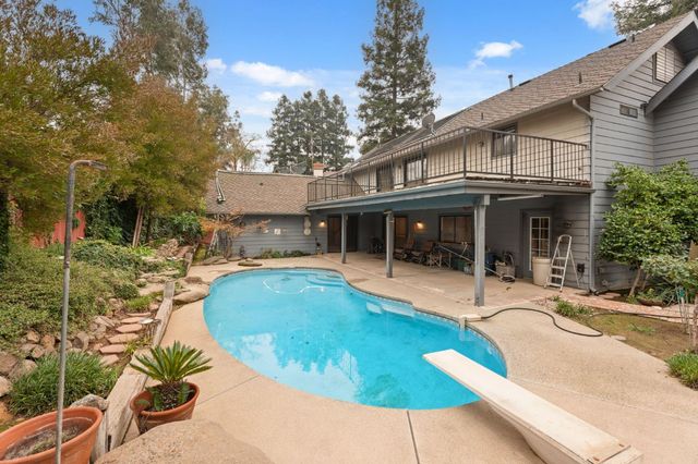 7442 N Tahan Avenue, Fresno, CA 93711