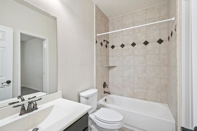 8132 Tranquil Lake Way, Conroe, TX 77385