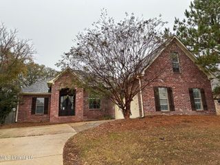 121 Hallmark Place, Madison, MS 39110