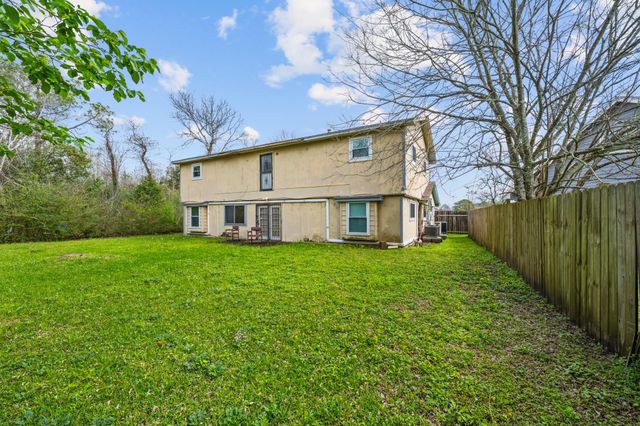 7506 Nightingale Circle, Texas City, TX 77591